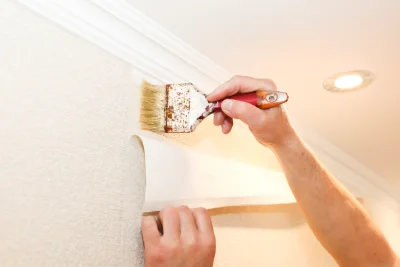 Pose de papier peint aux Brouzils — revêtements muraux et toiles de verre